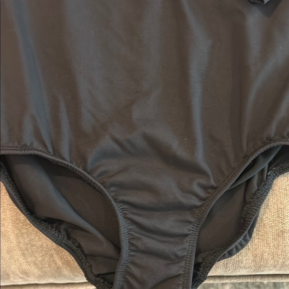 Danskin Now Black Bodysuit with Criss-Cross Back - Picture 4 of 6